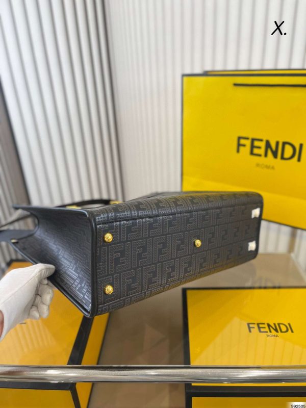 New Collection Fendi Bag 044