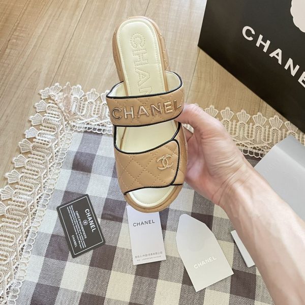 New Collection Chanel Shoes 052