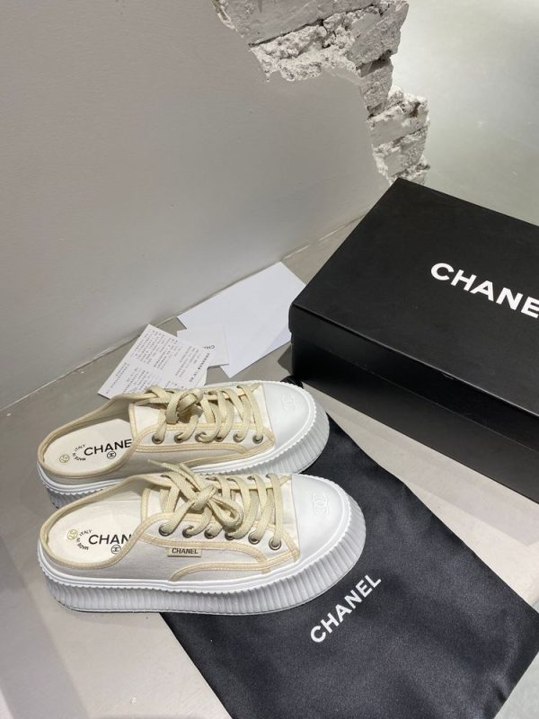 New Collection Chanel Shoes 064