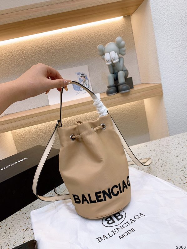 New Collection Balenciaga Bag 057