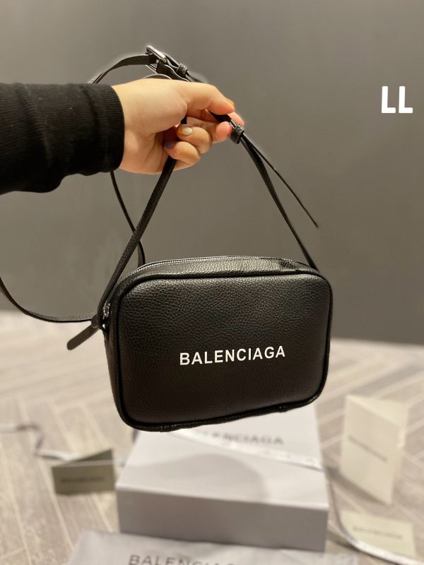 New Collection Balenciaga Bag 048