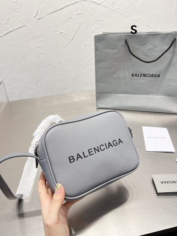 New Collection Balenciaga Bag 046