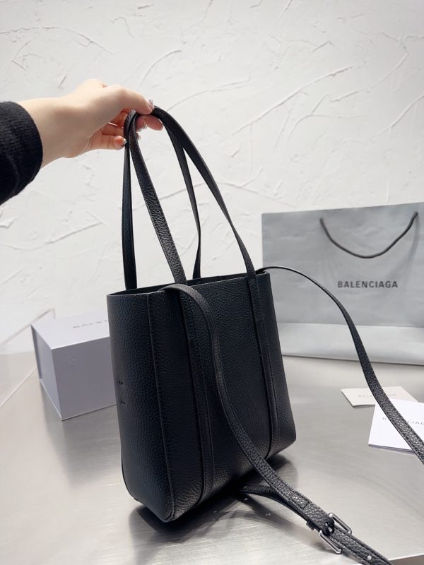 New Collection Balenciaga Bag 023