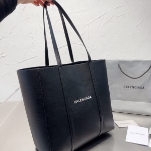 New Collection Balenciaga Bag 022