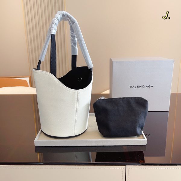 New Collection Balenciaga Bag 005