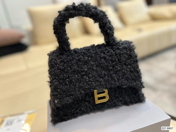 New Collection Balenciaga Bag 024