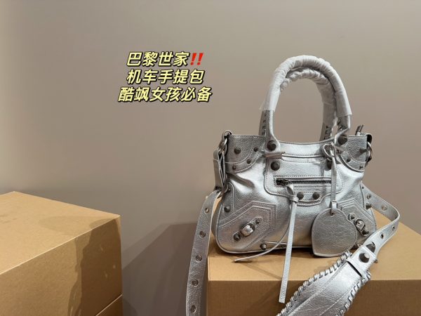 New Collection Balenciaga Bag 001