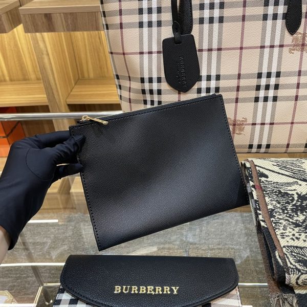 New Collection Burberry Bag 001