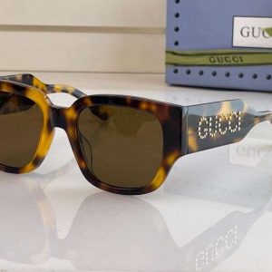 Gucci Glasses 100 1034240.jfif