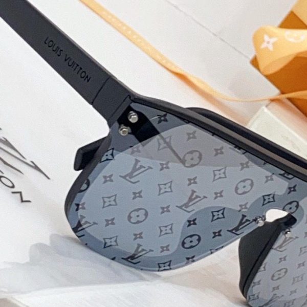 New Collection LV Glasses 070