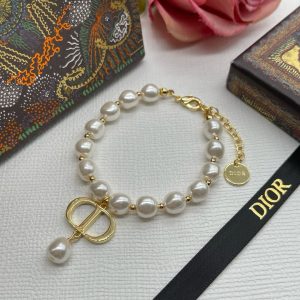 New Collection Dior Bracelet 107