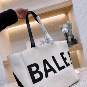 New Collection Balenciaga Bag 006