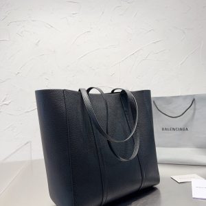 New Collection Balenciaga Bag 022