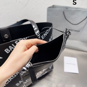 New Collection Balenciaga Bag 011