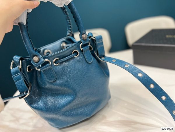 New Collection Balenciaga Bag 060