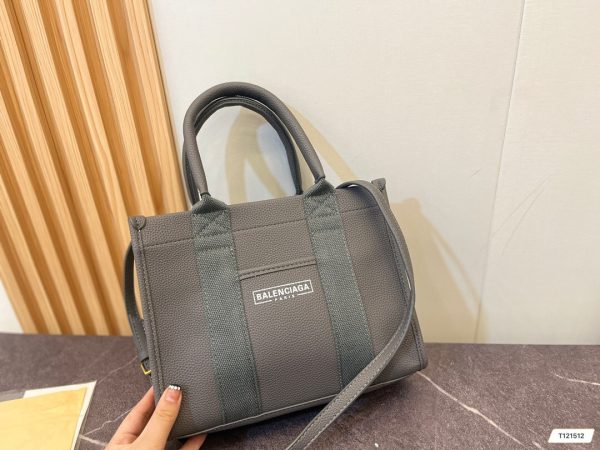 New Collection Balenciaga Bag 016