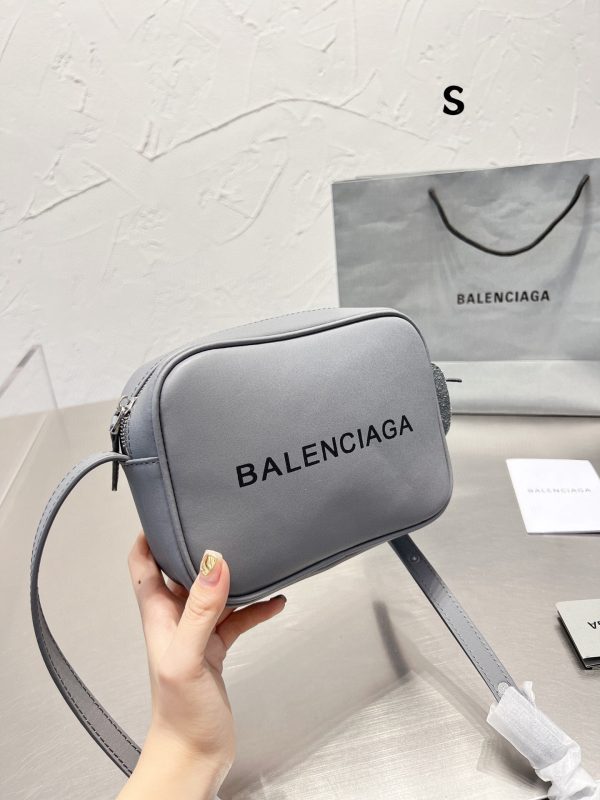 New Collection Balenciaga Bag 046