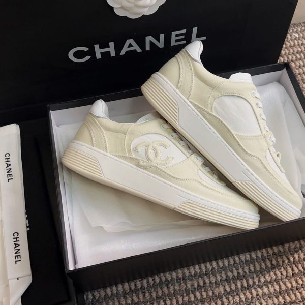 New Collection Chanel Shoes 004