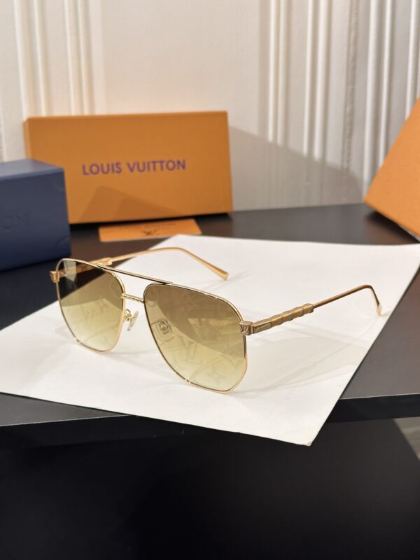 New Collection LV Glasses 082