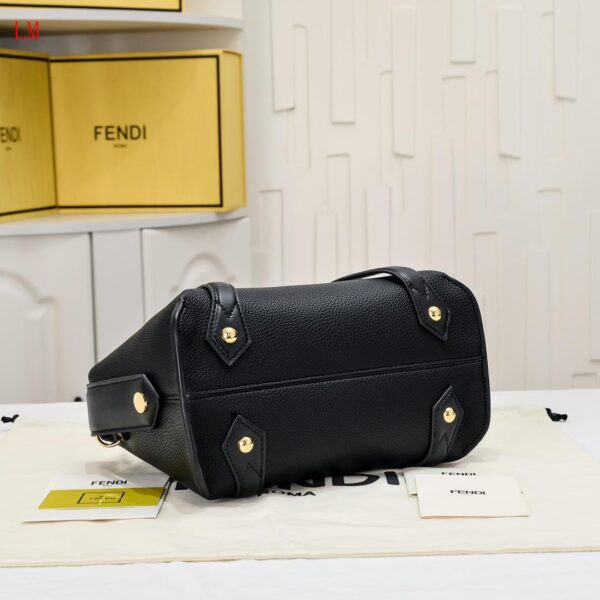 New Collection Fendi Bag 096