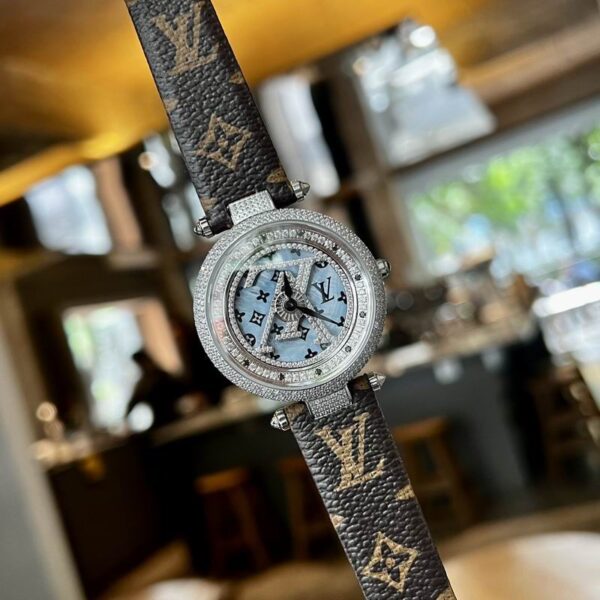 New Collection LV Watch 003