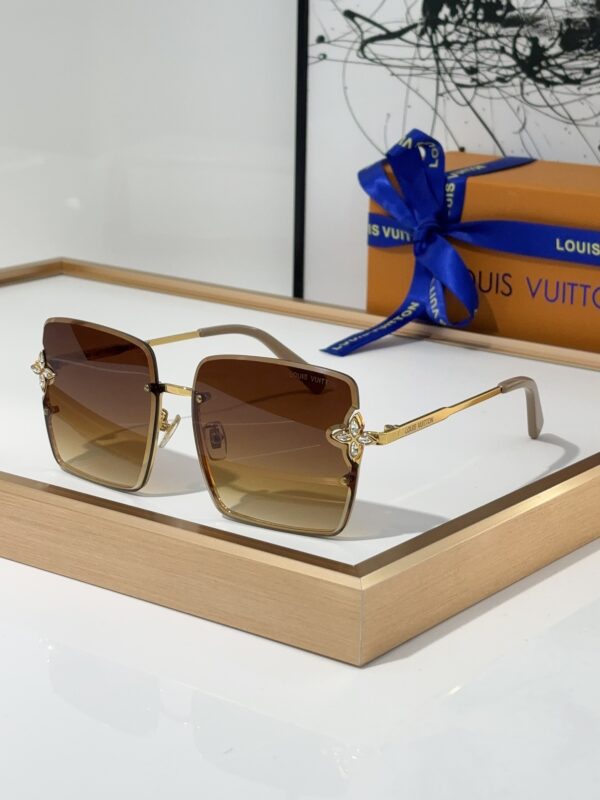 New Collection LV Glasses 087