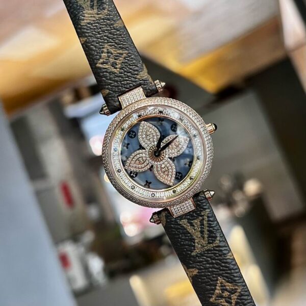 New Collection LV Watch 002