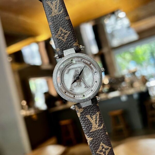 New Collection LV Watch 003