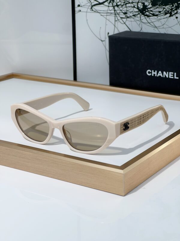 New Collection Chanel Glasses 205