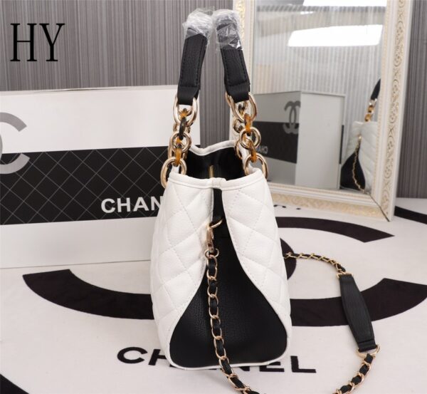 New Collection Chanel Bag 586