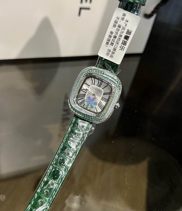 New Collection Cartier Watch 045