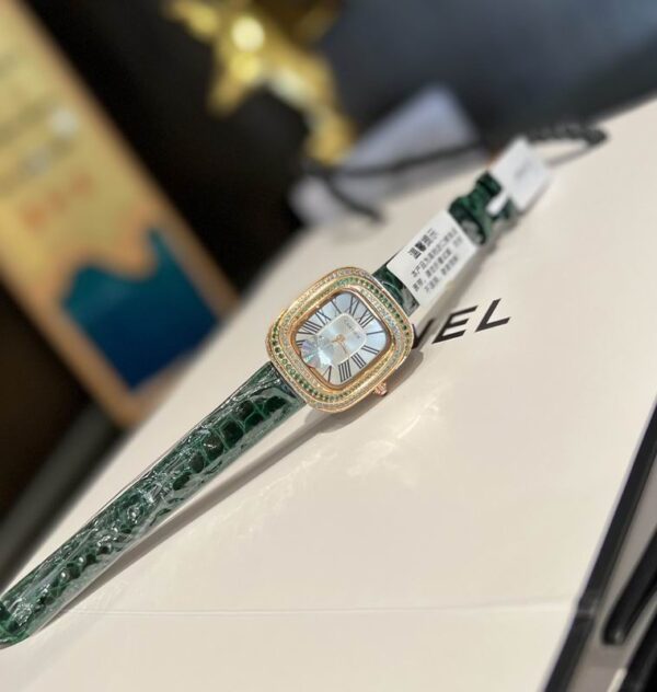 New Collection Cartier Watch 046