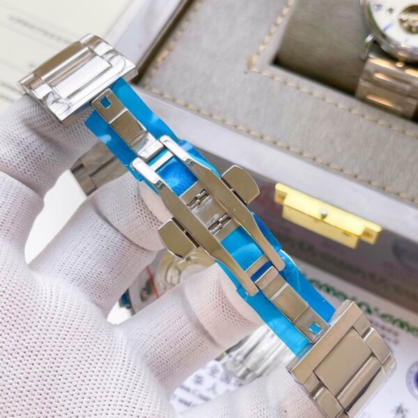 New Collection Cartier Watch 061