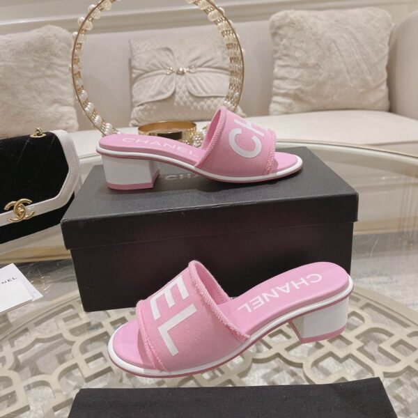 New Collection Chanel Shoes 161