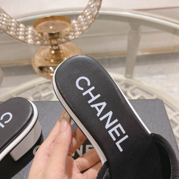 New Collection Chanel Shoes 161