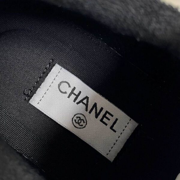 New Collection Chanel Shoes 193