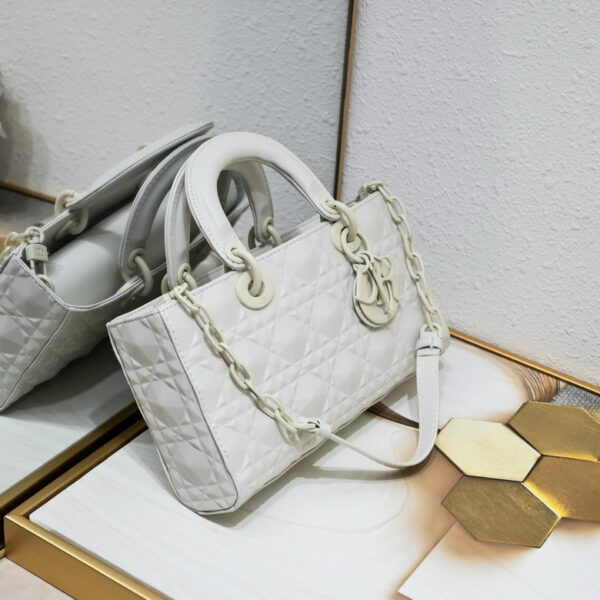 New Collection Dior Bag 0186