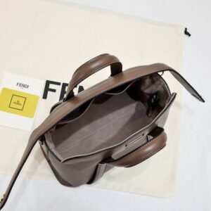 Fendi 3311 27.5x25.5x17.5cm ww (10) 1161150