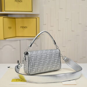 Fendi 7731 27x15x6cm ww3 1180547