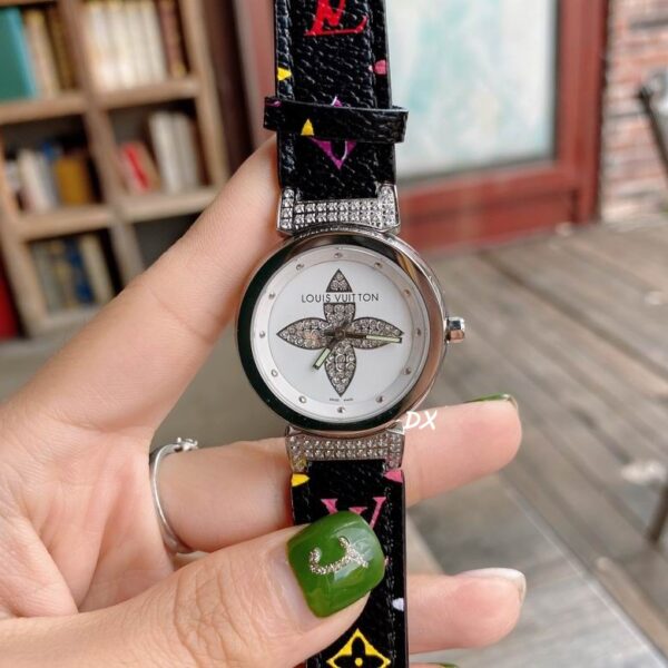 New Collection LV Watch 004