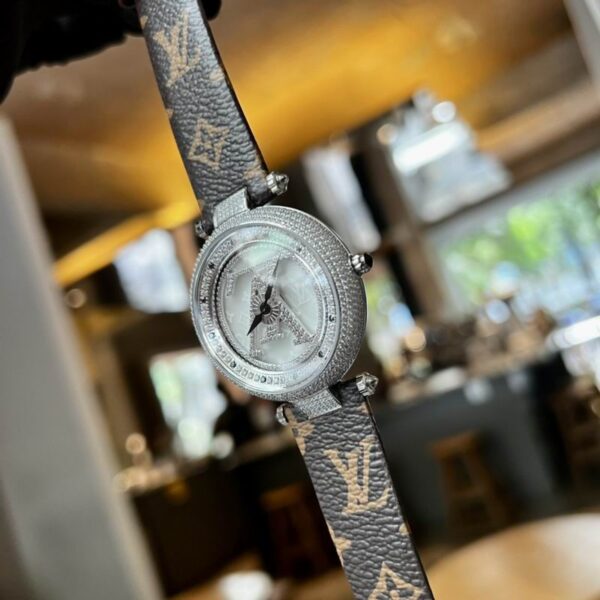 New Collection LV Watch 003