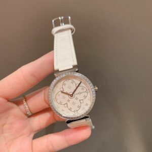 LV watch 40 (9) 1695329