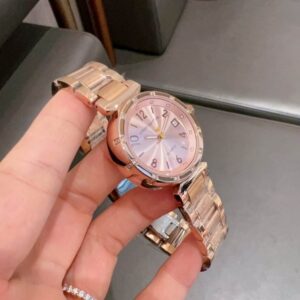 LV watch 52 (5) 1695335