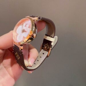 LV watch 57 (4) 1695341