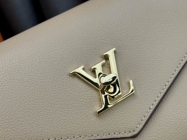 New Collection LV Bag 1328