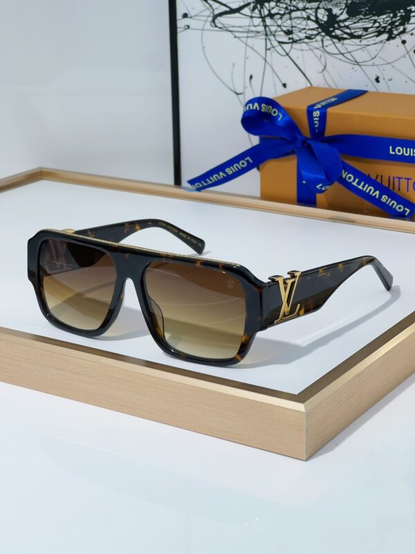 New Collection LV Glasses 084