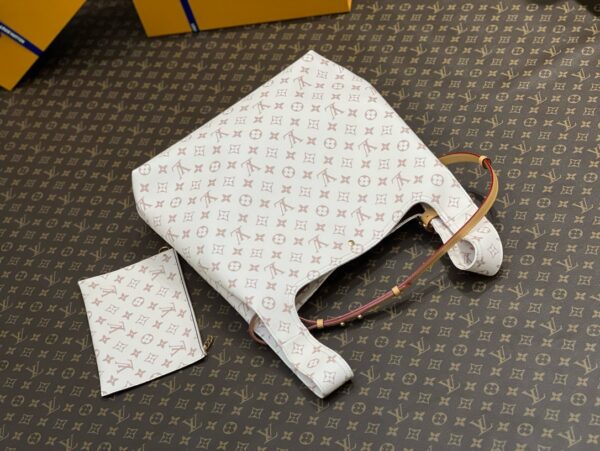 New Collection LV Bag 1379