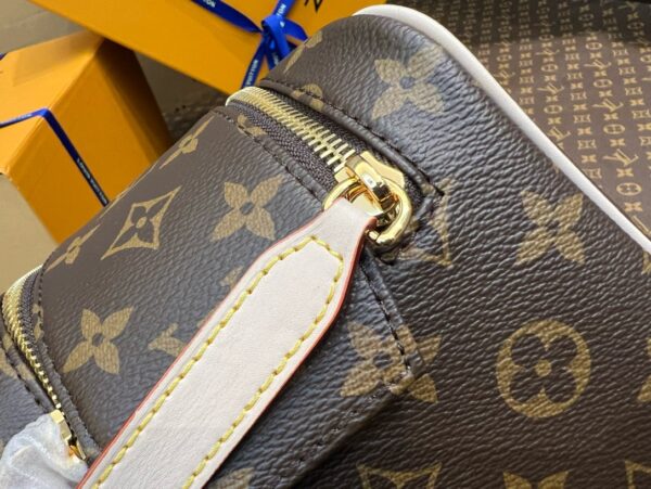 New Collection LV Bag 1381