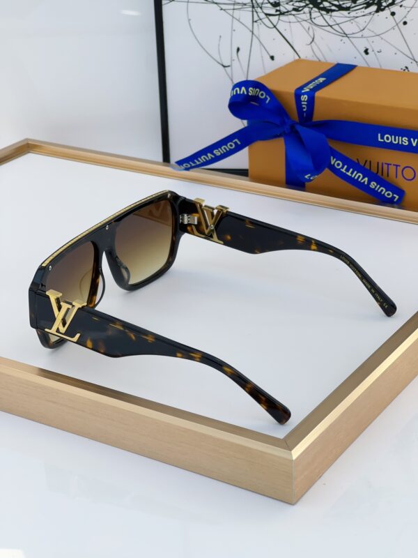 New Collection LV Glasses 084