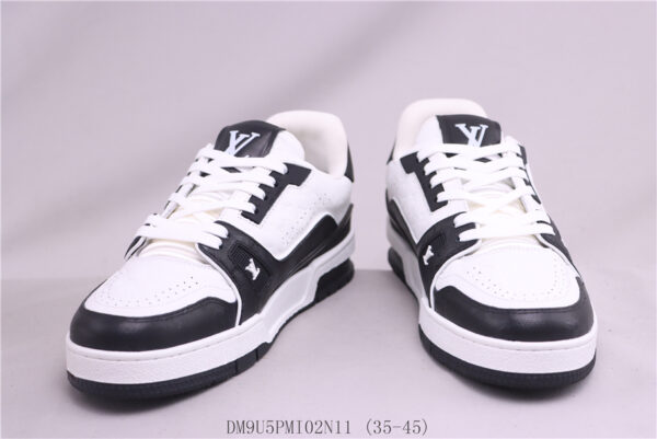 New Collection LV Trainer 055